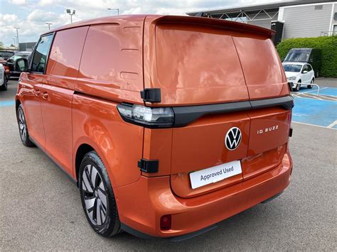 volkswagen id buzz pro kwh commerce  panel van dr electric