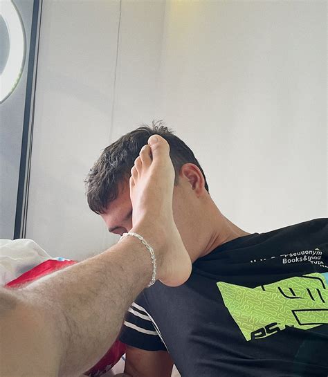 Luca master sock 👣 (@luca_sock) / Twitter