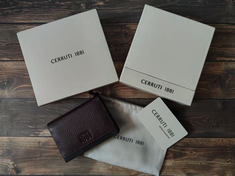 Кошелек Cerruti 1881 - купить с доставкой по выгодным ценам в интернет ...