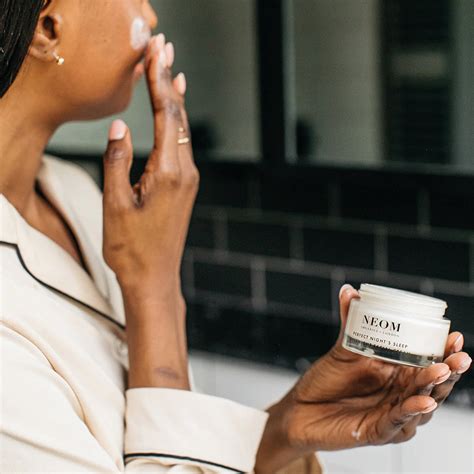 NEOM Perfect Night's Sleep Overnight Facial Cream 50ml – Jo & Co Home