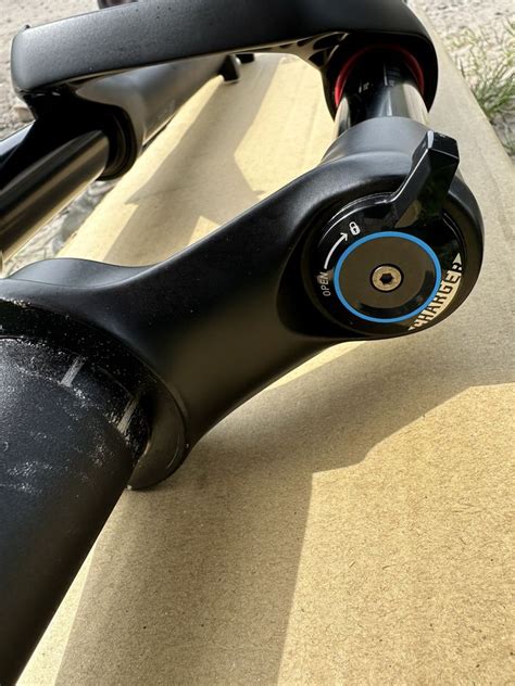 Вилка велосипедная аммортизатор Rock Shox Sid RL 2018: 8 899 грн ...