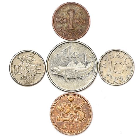 5 SCANDINAVIAN COINS FROM DENMARK, NORWAY, SWEDEN, FINLAND, ICELAND