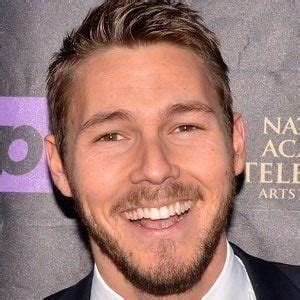 Scott Clifton - Net Worth 2025, Age, Height, Bio, Birthday, Wiki