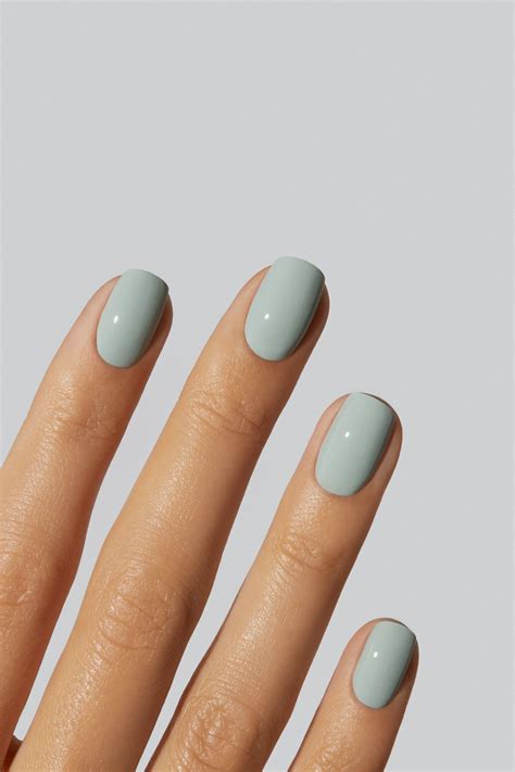 Bold and Beautiful: Trending Nail Color Ideas for Any Occasion: Make a