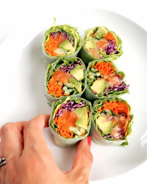 Quick and Easy Fresh Spring Salmon Roll Recipe for Sushi Lovers ...