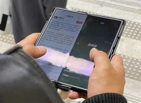 Первый складной смартфон Vivo показался на фото — на гибком экране нет ...