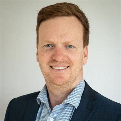 andrew macdonald senior finance manager microsoft linkedin