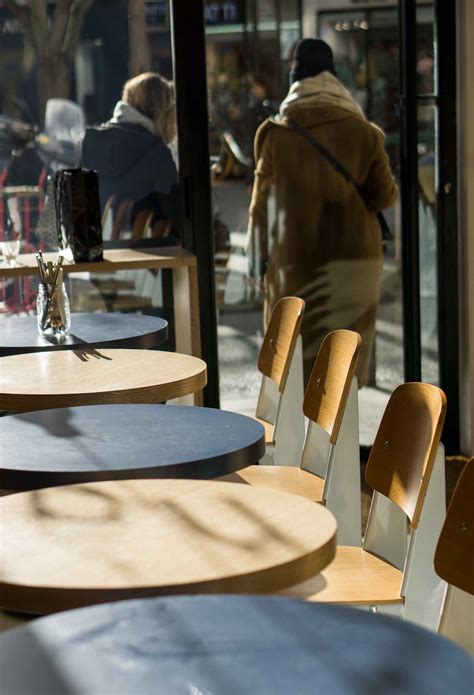 Echo Deli Café in Paris