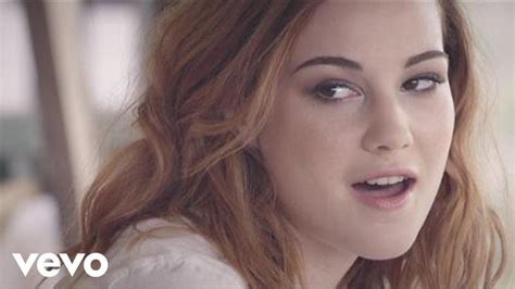 bella ferraro 2022 net worth