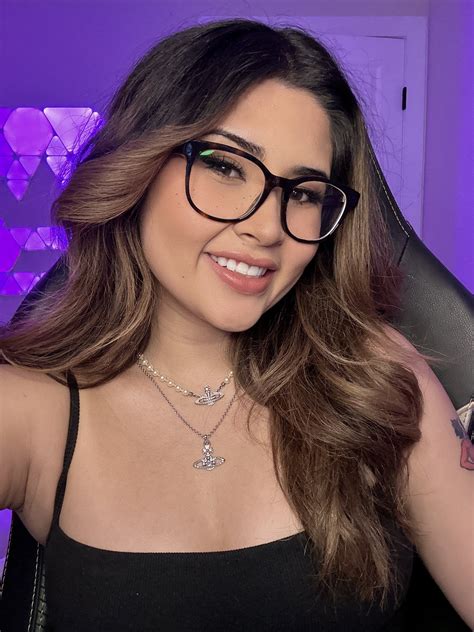 Jayden on Twitter: "curled my hair todayy 😊 https://t.co/Z7yIrbNdnE