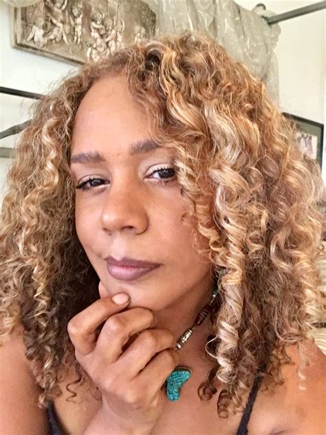 Rachel True Natural Hair