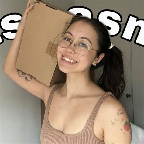 Tiptoe Tingles Tiptoe Tingles Belly Button Compilation