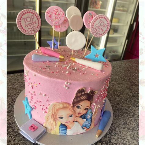 Girl’s Top Model Birthday Cake – Miss Cake