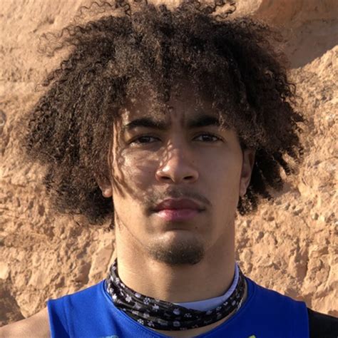 sam adams running  eastside catholic bear insider