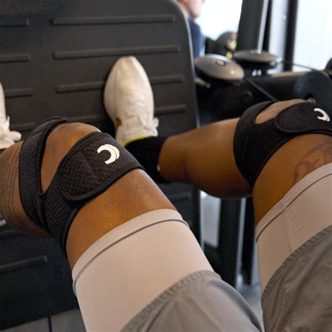 Cannon Sports Patellar Tendon Support Strap for Knee Pain Relief (Pair