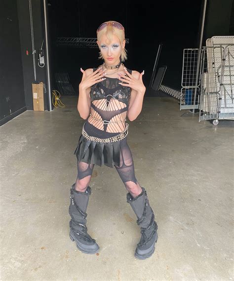See Chloe Moriondo's behind-the-scenes photos from 'Plastic Purse' video