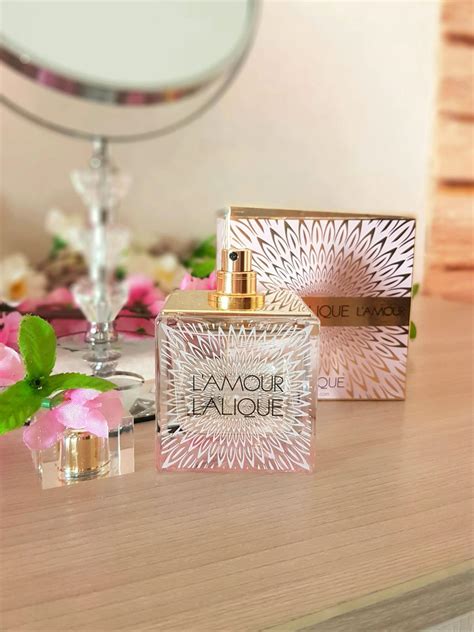 L'Amour Lalique parfem - parfem za žene 2013