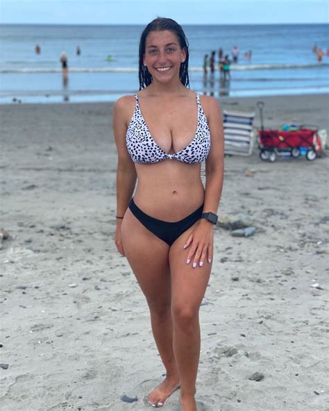 megan.mariiiee onlyfans 3