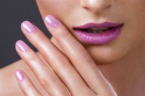 Belleza Femenina: Uñas sanas y fuertes