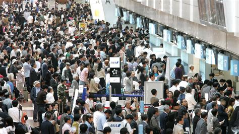 Which Airports Are the World’s Busiest? This Infographic Will Tell You ...