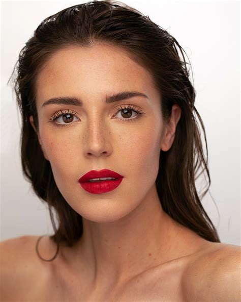 MOT Models - Ellie Jeffries