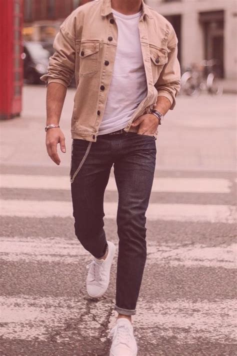 Стильная мужская одежда со скидкой | Men looks, Casual outfits, Khaki pants