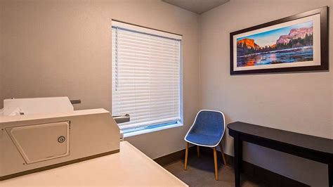 BEST WESTERN VISALIA HOTEL $129 ($̶1̶5̶2̶) - Prices & Reviews - CA