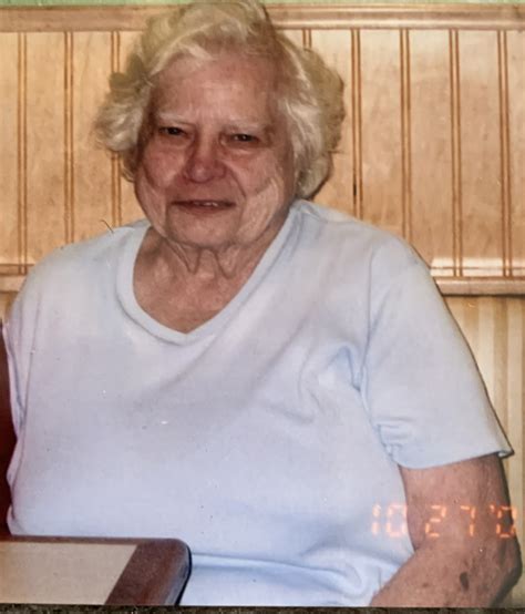Helen Winifred Skeates - Rumsey-Yost Funeral Home & Crematory Inc.