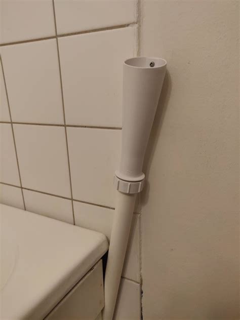 Weird drain thing next to bathtub. : whatisthisthing