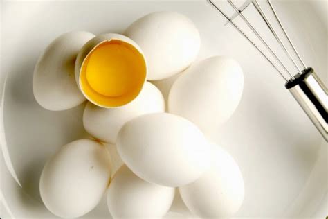 images food macro close  bw focus eggs sphere easter
