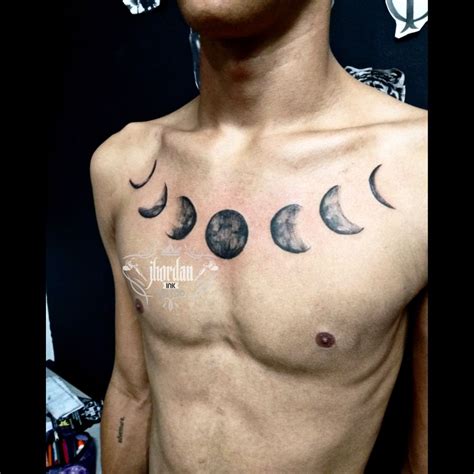 Tatuagens De Lua Masculina - Fases da lua tattoo | Tatuagens de mulheres, Tattoo no peito, Tatuagens ...