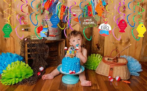 20 First Birthday Themes - Baby Chick