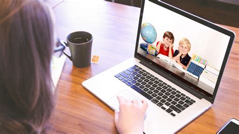 Безплатна снимка : virtual learning, на линия, студенти, работа от ...