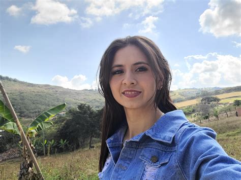 SarahSophia_ Webcam Model Profile | xHamsterLive