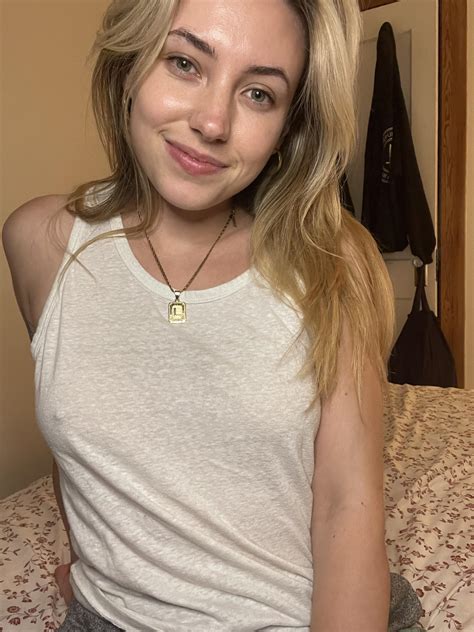 R Braless - Surveys Hyatt