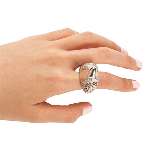 Tear Drop Ring – TRÈS C JEWELRY