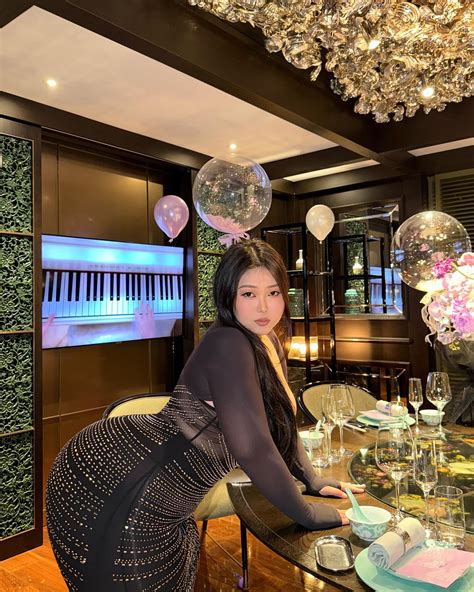 沐沐蜜桃 (@b742741b742741) • Instagram photos and videos