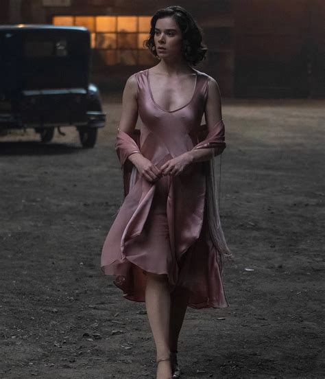 SCREEN THRILL| Movies & TV | Hailee Steinfeld as Mary Louise in