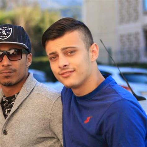 agikgqmffzcaqcnmndhvdcnsvyeqlcsdezbs   cxffffff  rj