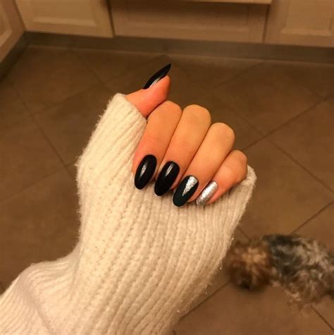 маникюр черный серебряный дизайн | Nails, Beauty
