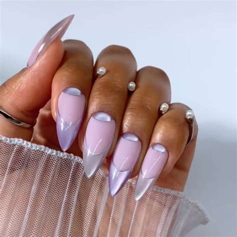 lilac nail art ideas