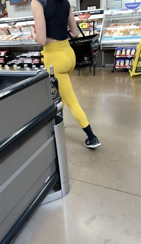 NUT BUSTER Teen Pawg Fit Bubble LuLu. *CAUGHT* didn’t care - Spandex