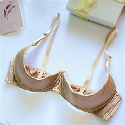 Satin Cupless Bra Open Lingeries, Shelf Bra for Large Bust, Open
