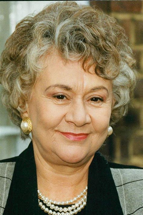 Joan Plowright Jovem