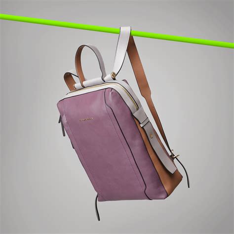 Piquadro official Website and Online Shop