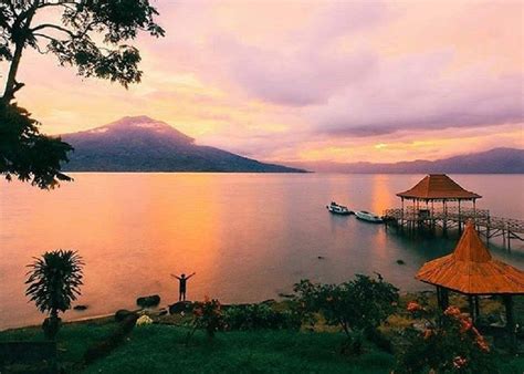 danau ranau destinasi asyik bersama keluarga genpico