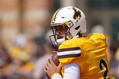 Best last-minute college football bets ahead of Week 2