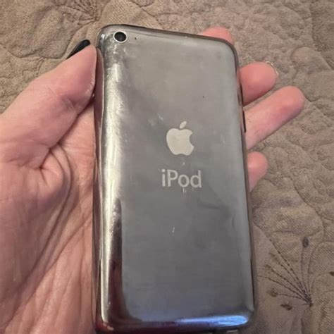 iPod touch 32gb белый – купить в Москве, цена 1 000 руб., дата ...