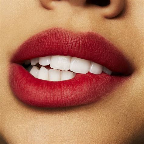 Powder Kiss Lipstick - Non-Drying Matte Lipstick | MAC Cosmetics