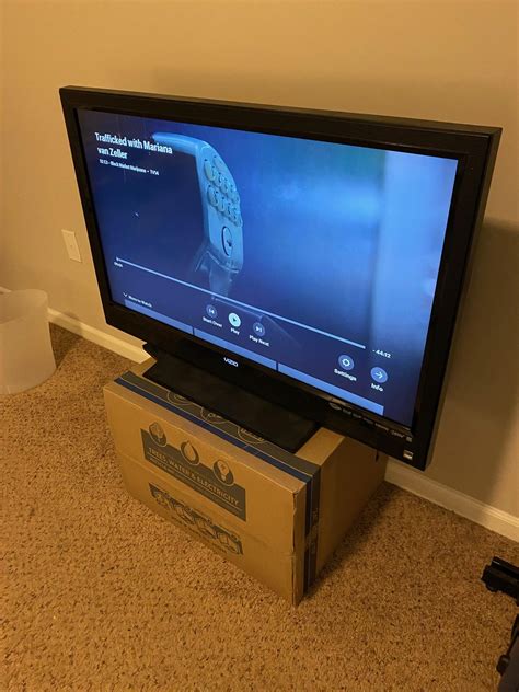 Tv too low? 👀 : r/TVTooHigh